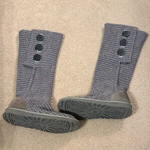 Cozy Gray Knit Button Boots